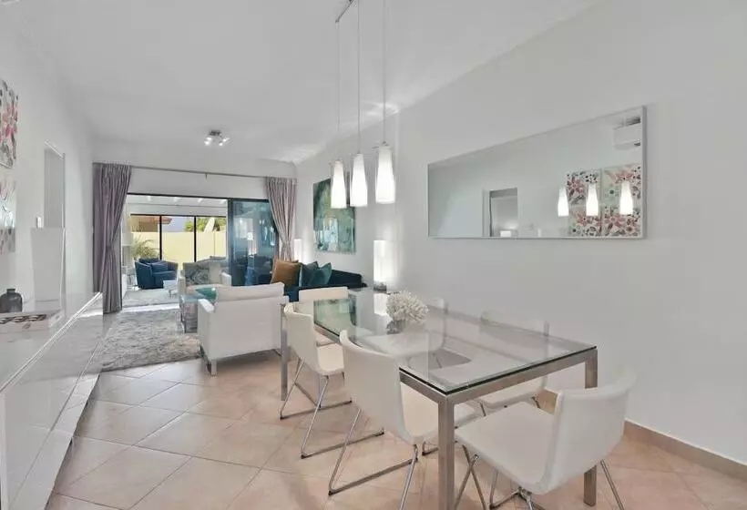 Bocobay Gold Coast Resort