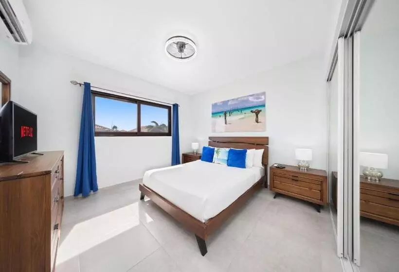 Bocobay Gold Coast Resort