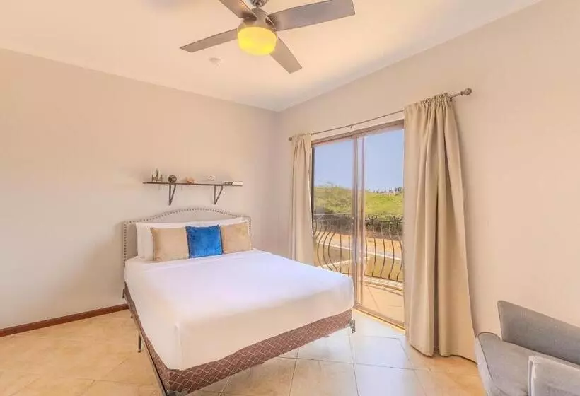 Bocobay Gold Coast Resort