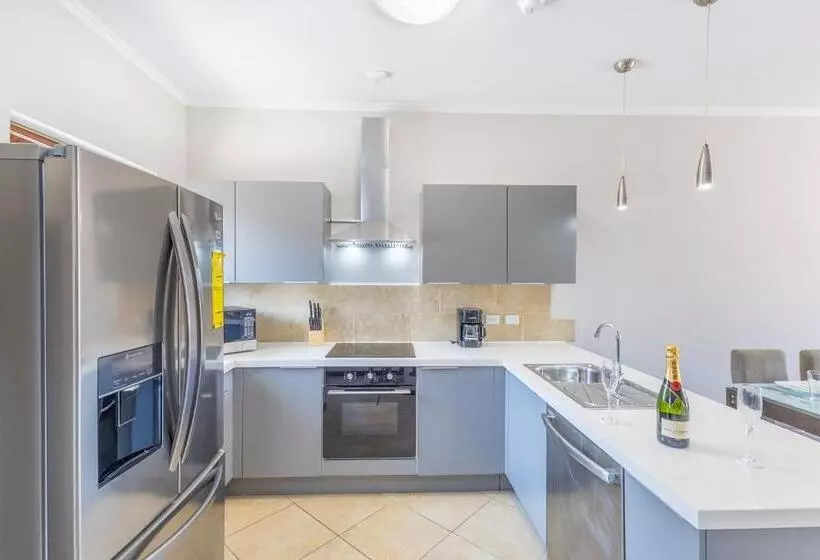 Bocobay Gold Coast Resort