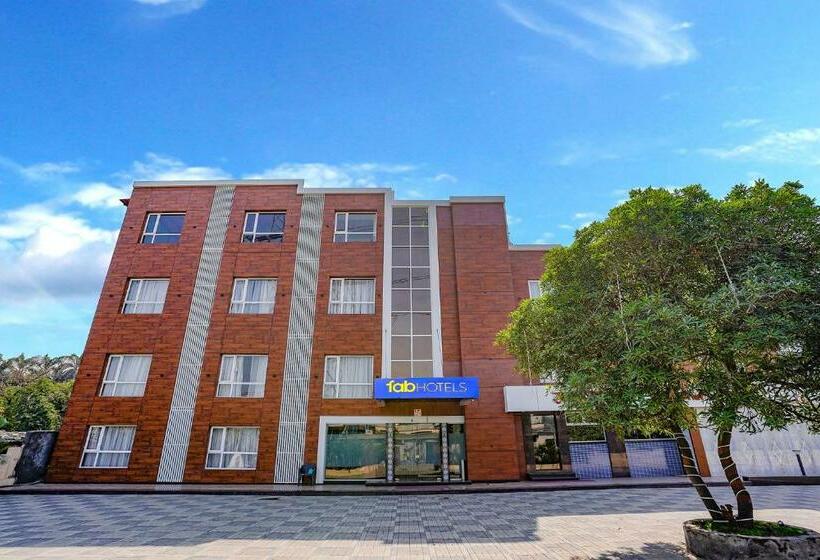 Fabhotel Prime Landmark Aura