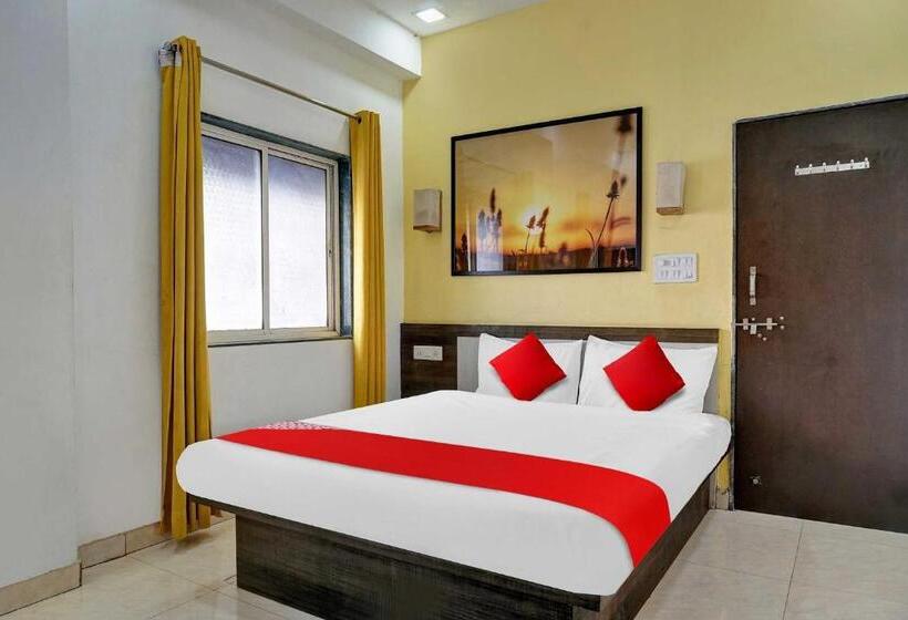 هتل Flagship Satnam Inn Near Sant Tukaram Nagar Metro Station