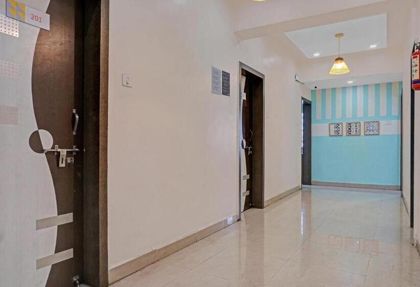 هتل Flagship Satnam Inn Near Sant Tukaram Nagar Metro Station