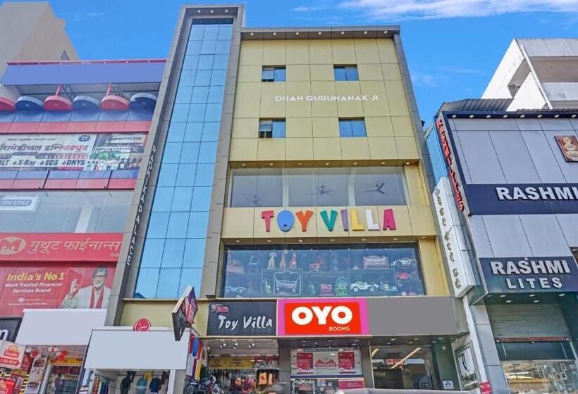 هتل Flagship Satnam Inn Near Sant Tukaram Nagar Metro Station