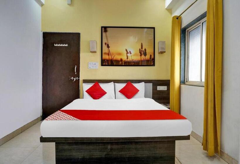 هتل Flagship Satnam Inn Near Sant Tukaram Nagar Metro Station