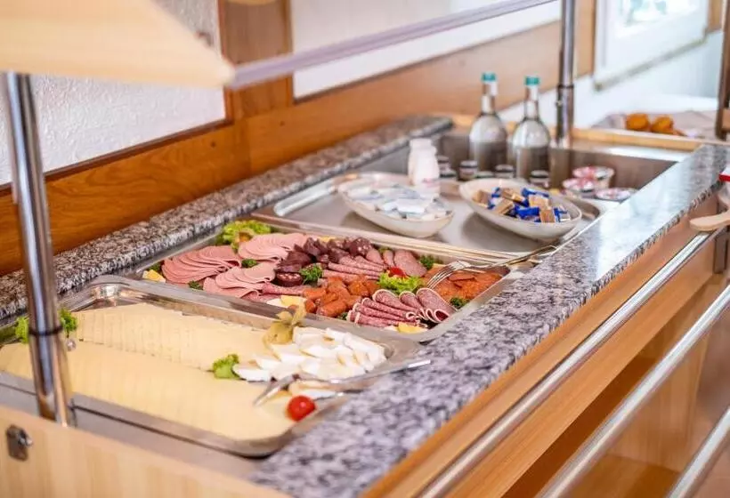 Hotelli Mike‘s Mosel Lodge