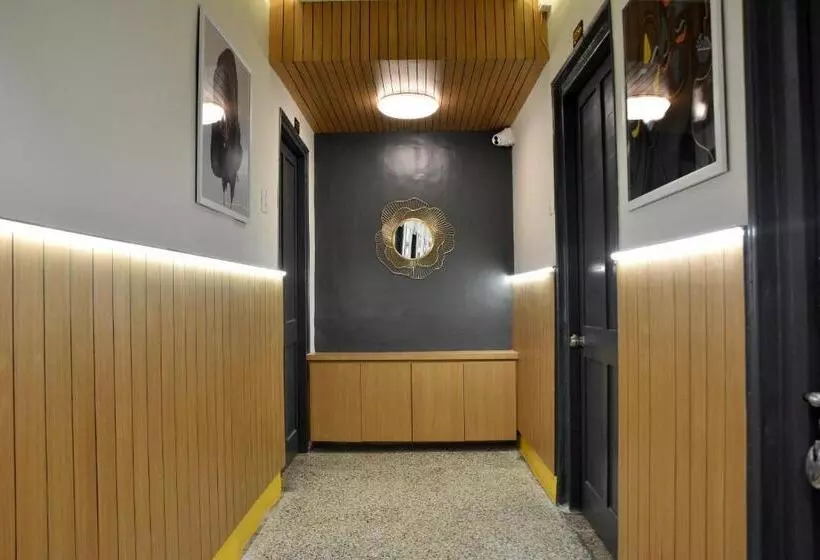 Hotelli Prince Residency Club House