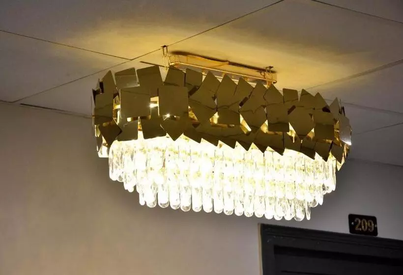 Hotelli Prince Residency Club House