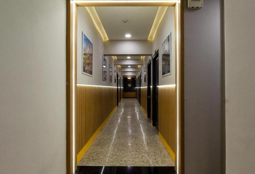 酒店 Prince Residency Club House