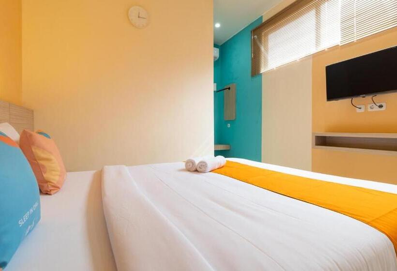 Sans Hotel Bubulak Bogor