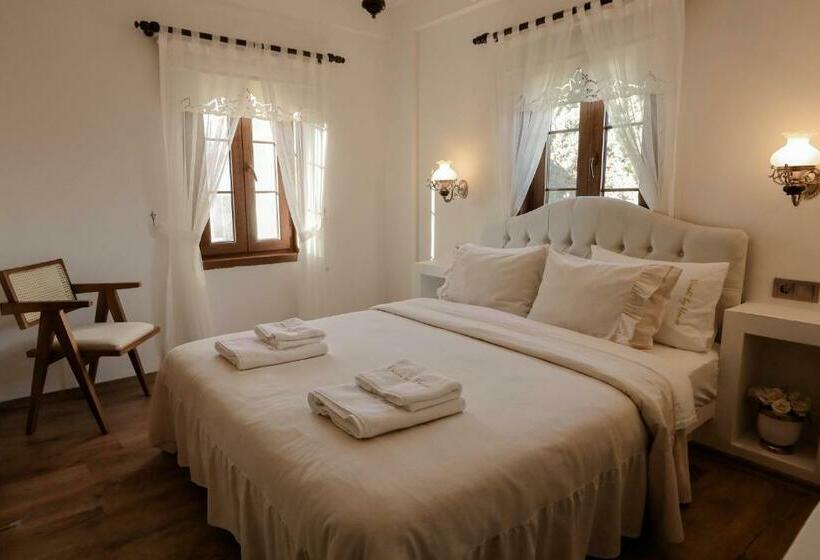 호텔 Vrodi By House