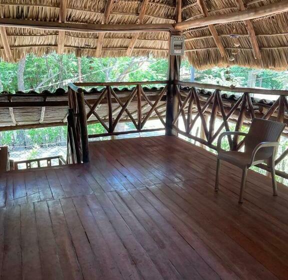 پانسیون Casa Marumar