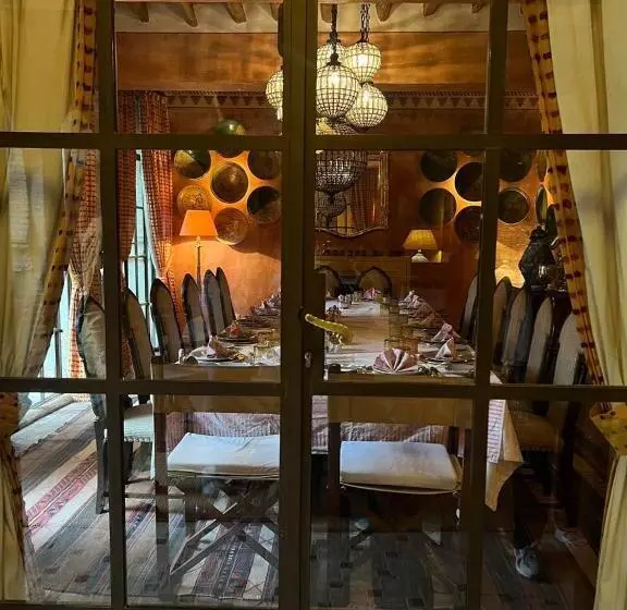 ペンション Dar Elhadir