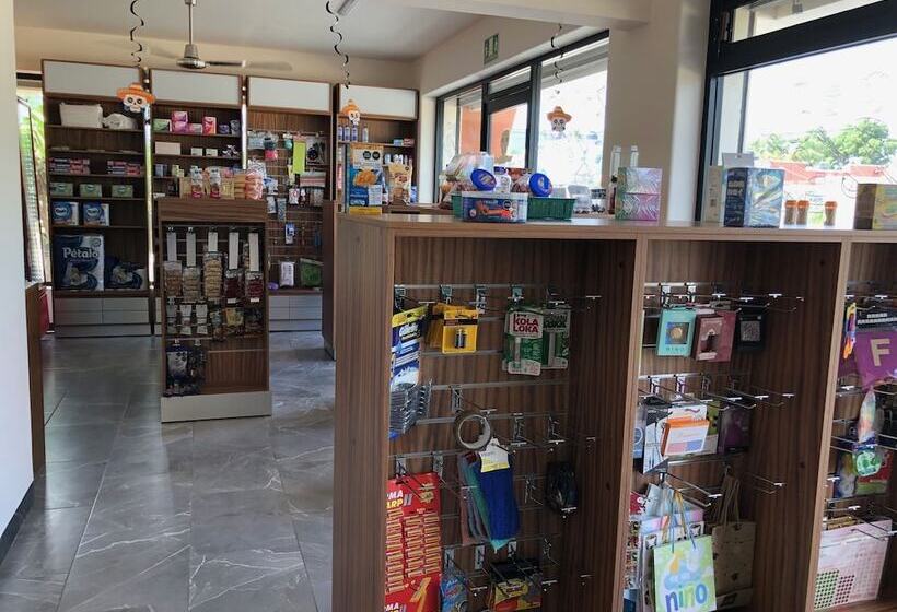 Suites Lomboy & Plaza