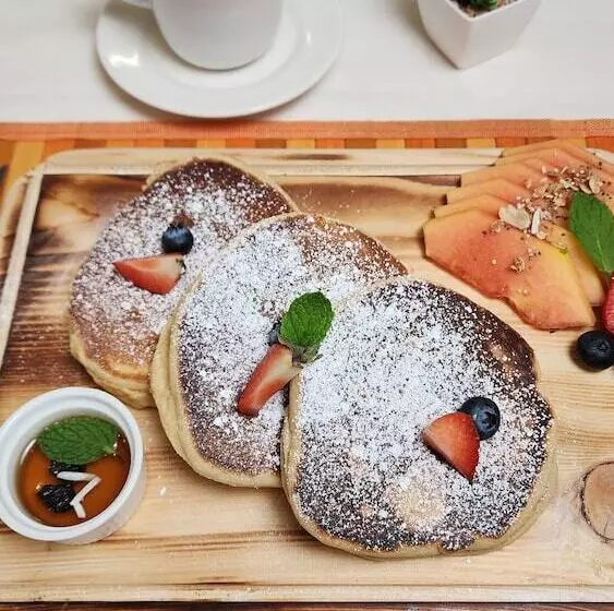 Suites Lomboy & Plaza