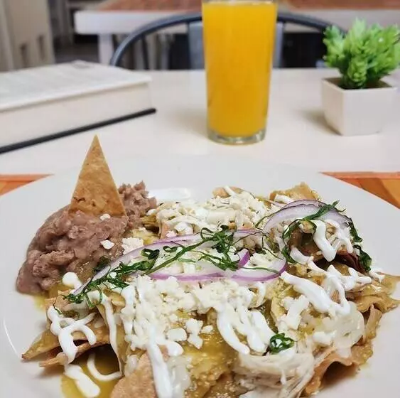 Suites Lomboy & Plaza