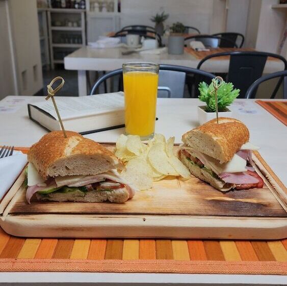 Suites Lomboy & Plaza