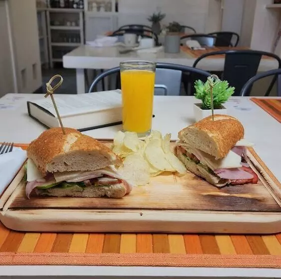 Suites Lomboy & Plaza