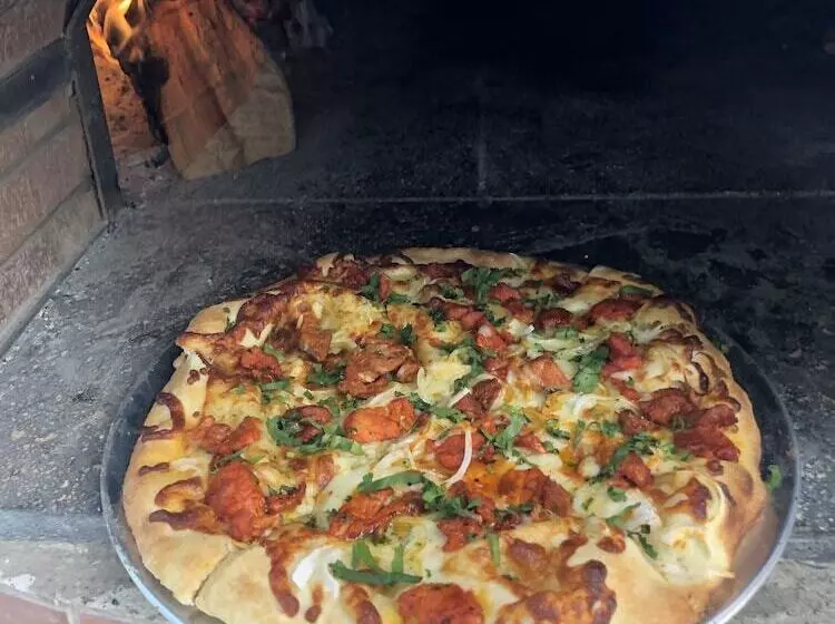 Suites Lomboy & Plaza