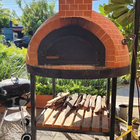 Suites Lomboy & Plaza