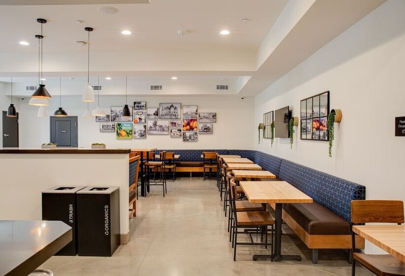 Ayres Hotel Rialto Fontana