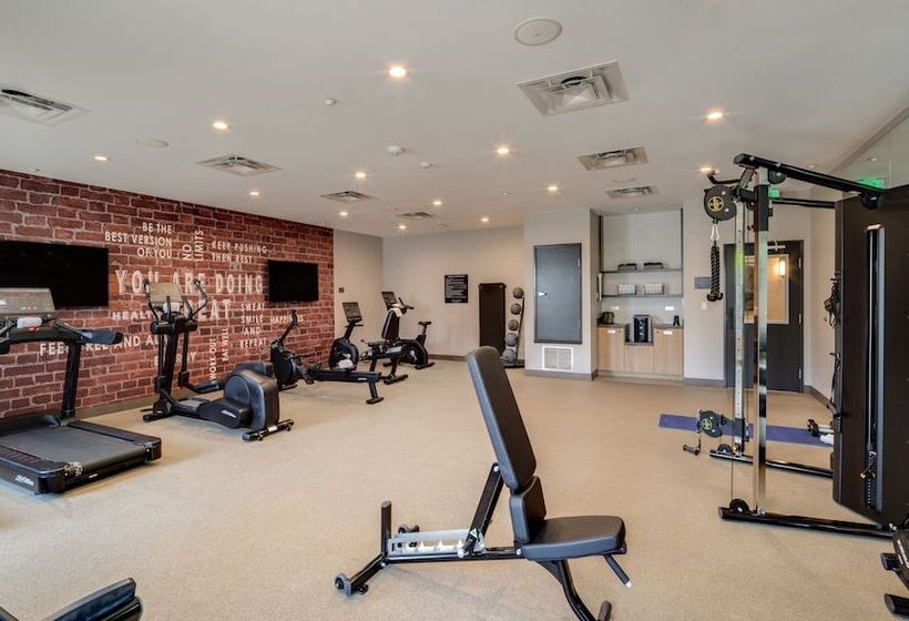 Ayres Hotel Rialto Fontana