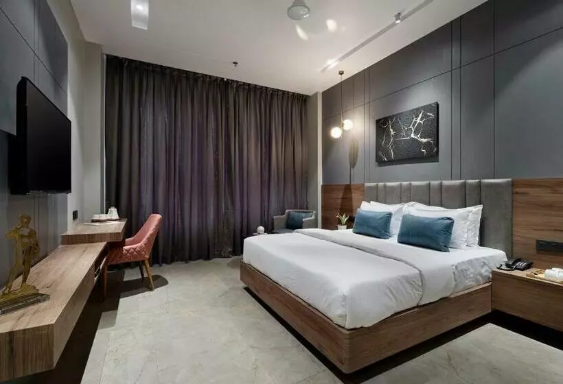 Hotelli Akruti, Nanded