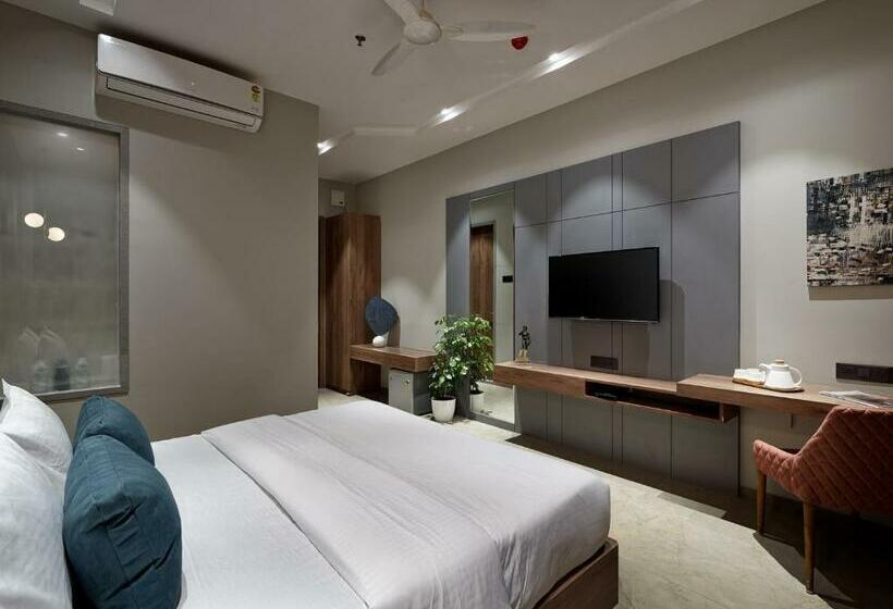 Отель Akruti, Nanded