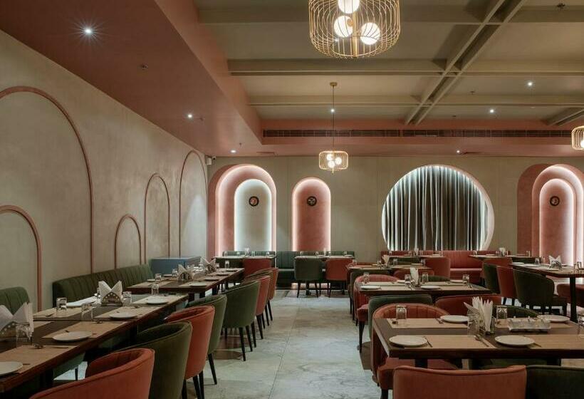 Отель Akruti, Nanded