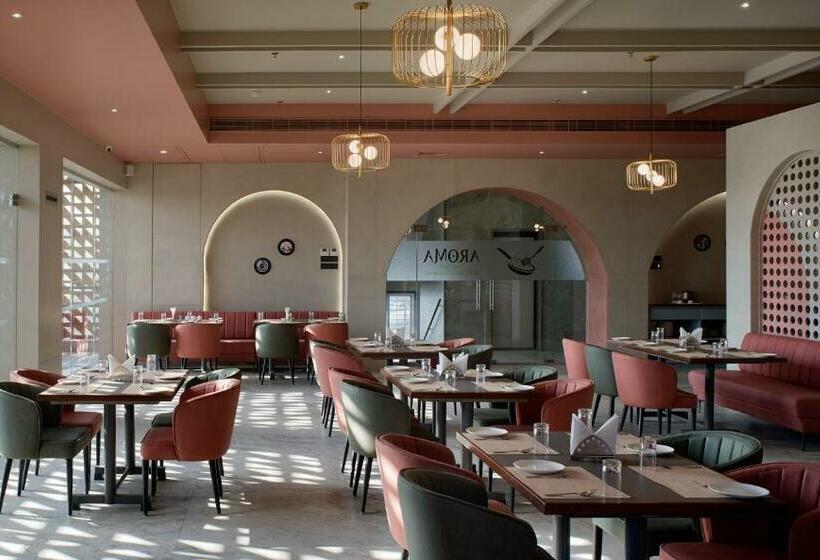 Отель Akruti, Nanded