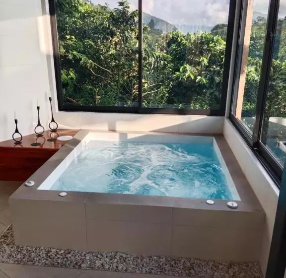 ホテル Atardeceres Del Cafe