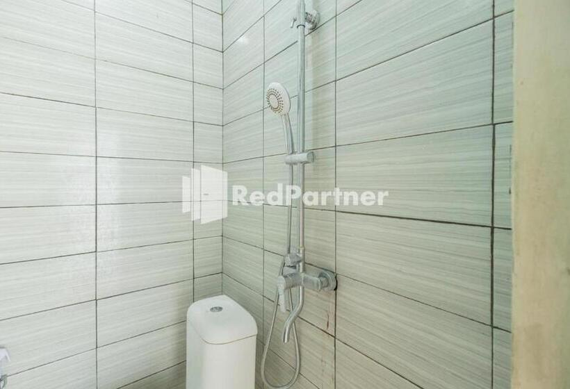 فندق Atiq Homestay Syariah Mitra Reddoorz