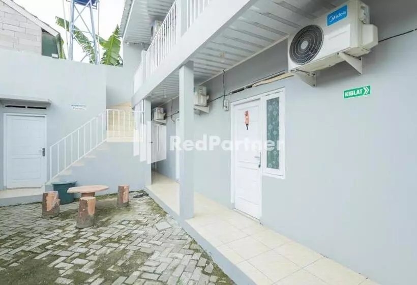 ホテル Atiq Homestay Syariah Mitra Reddoorz