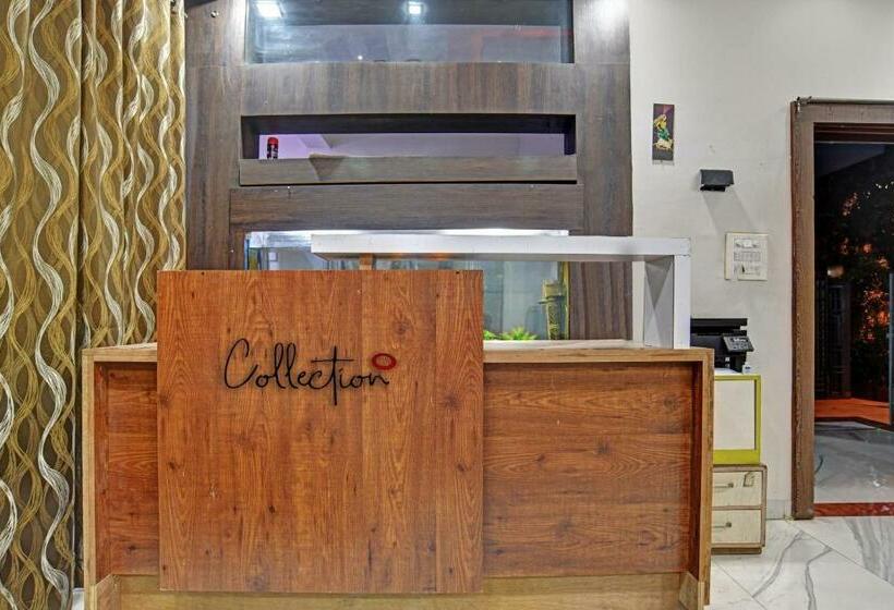 Hotel Collection O 805123 Akriti Regency