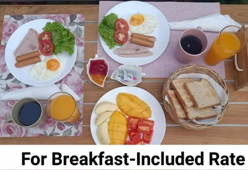 Hotelli Homey Hut Ayutthaya