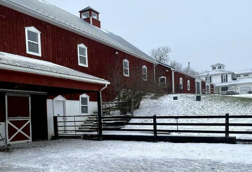 בית מלון כפרי Letchworth Farm Guesthouses