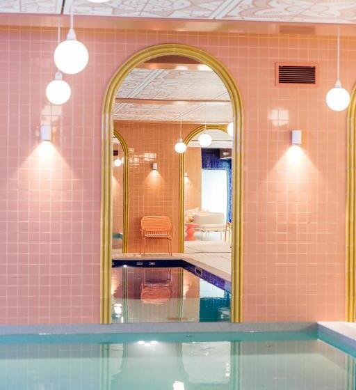 هتل Mama Shelter Rennes