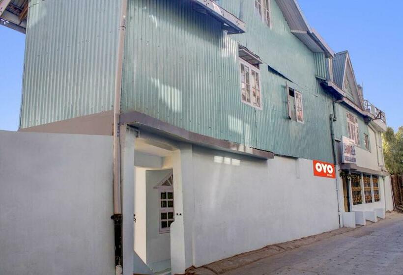 בית מלון כפרי Oyo 80513 Rose Garden