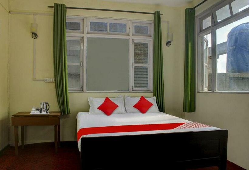 בית מלון כפרי Oyo 80513 Rose Garden