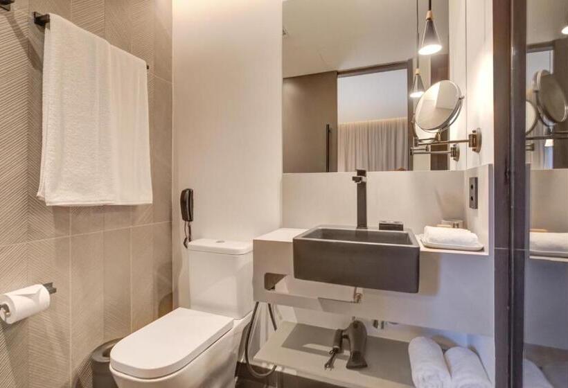 هتل Qoya Sao Paulo Paulista, Curio Collection By Hilton