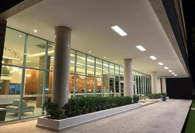 Hotel Salinas Park Resort