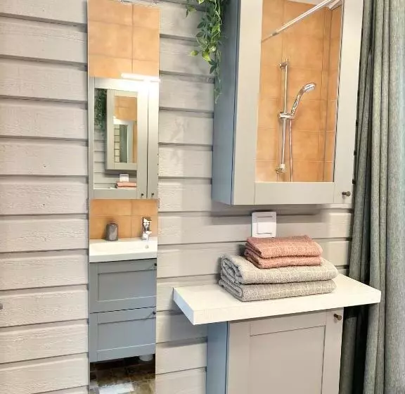 Lilla Huset Bed & Breakfast   Countryside Guesthouse, Free Parking