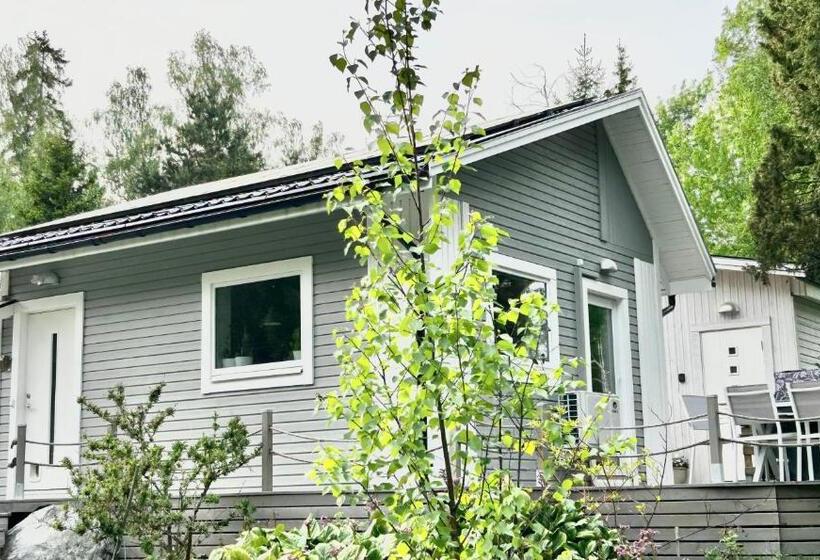 Lilla Huset Bed & Breakfast Countryside Guesthouse, Free Parking