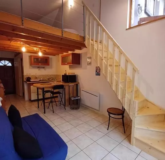 ペンション Guesthome La Petite Salette