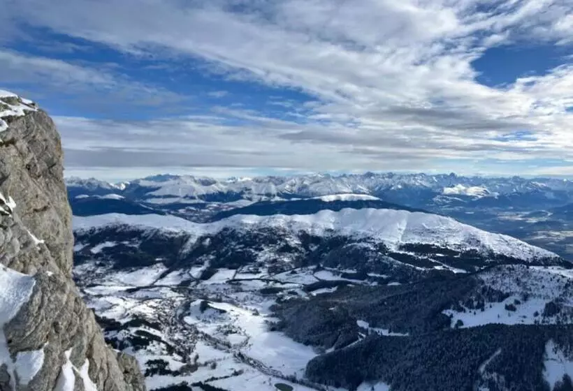 ペンション Guesthome La Petite Salette