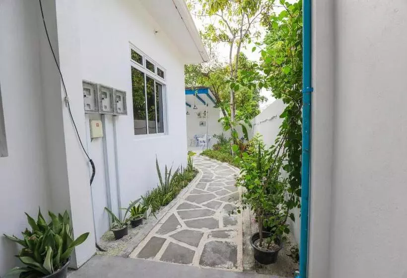 پانسیون Tropica Thoddoo Inn, Maldives