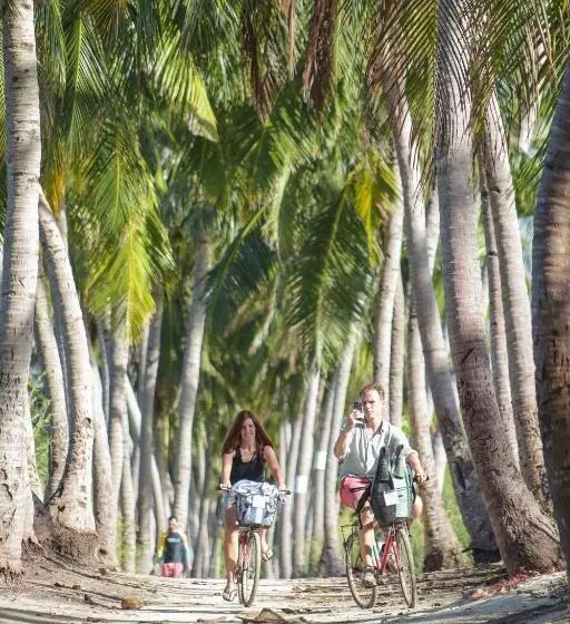 پانسیون Tropica Thoddoo Inn, Maldives