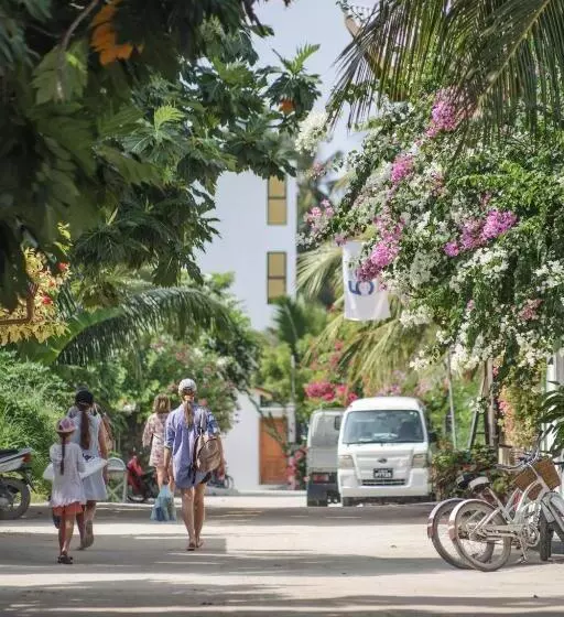 پانسیون Tropica Thoddoo Inn, Maldives