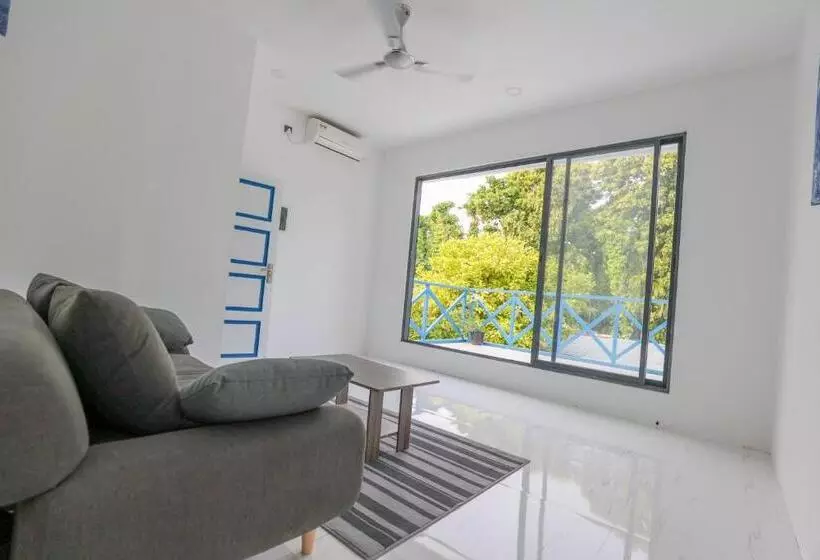 پانسیون Tropica Thoddoo Inn, Maldives