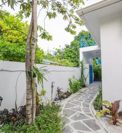 پانسیون Tropica Thoddoo Inn, Maldives